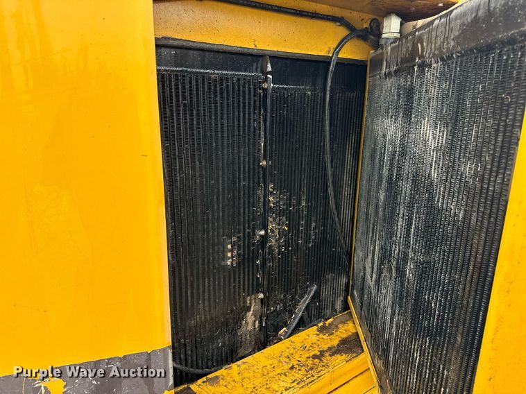 image for item DH9982 2018 Rayco C200 mulcher