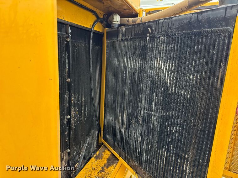 image for item DH9982 2018 Rayco C200 mulcher