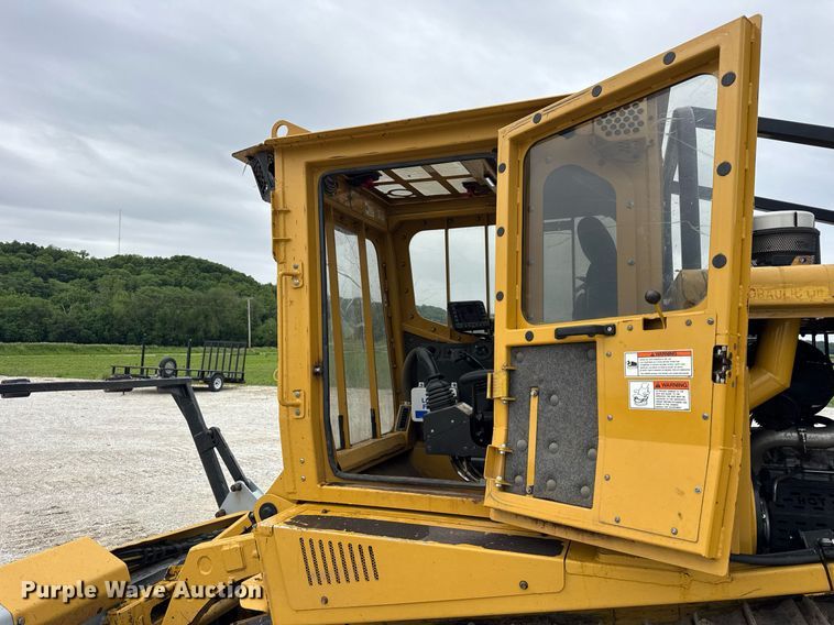 image for item DH9982 2018 Rayco C200 mulcher