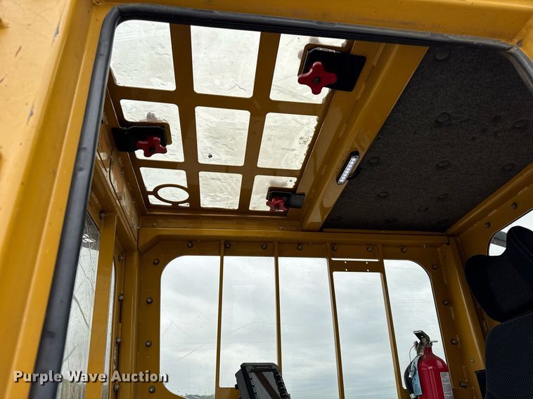 image for item DH9982 2018 Rayco C200 mulcher