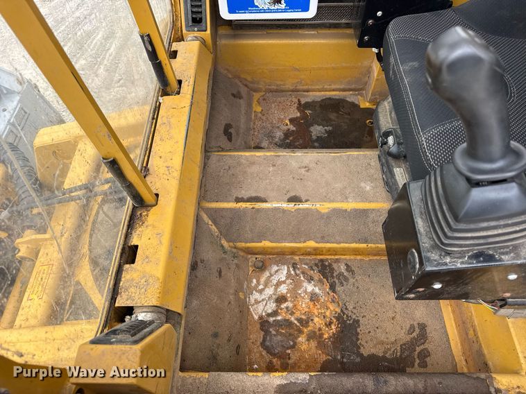 image for item DH9982 2018 Rayco C200 mulcher