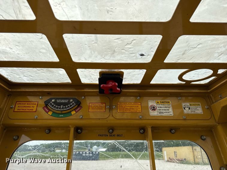 image for item DH9982 2018 Rayco C200 mulcher