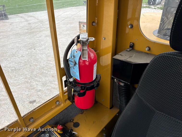 image for item DH9982 2018 Rayco C200 mulcher