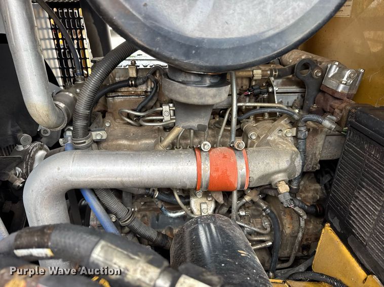 image for item DH9982 2018 Rayco C200 mulcher