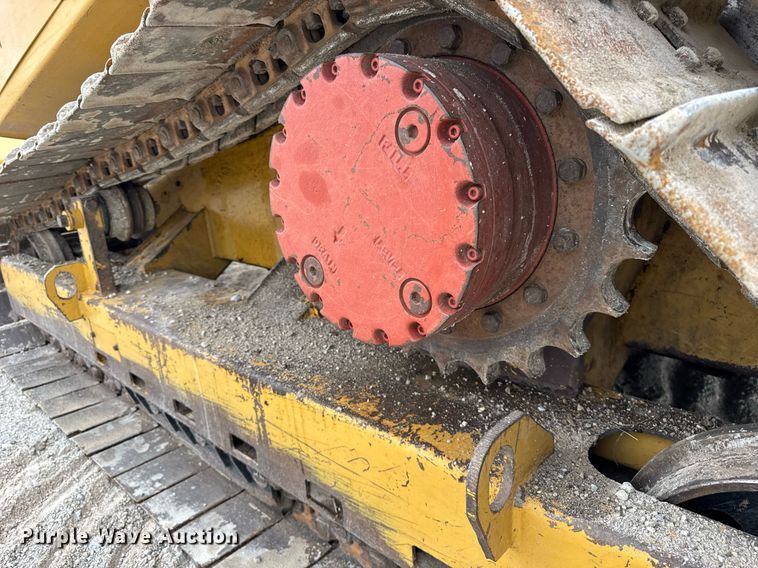 image for item DH9982 2018 Rayco C200 mulcher