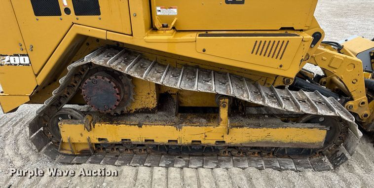 image for item DH9982 2018 Rayco C200 mulcher