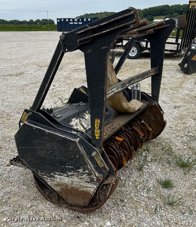 image for item DH9983 2020 Caterpillar HM415C skid steer mulcher