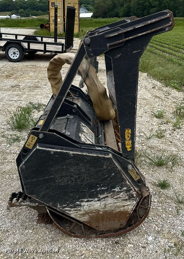 image for item DH9983 2020 Caterpillar HM415C skid steer mulcher