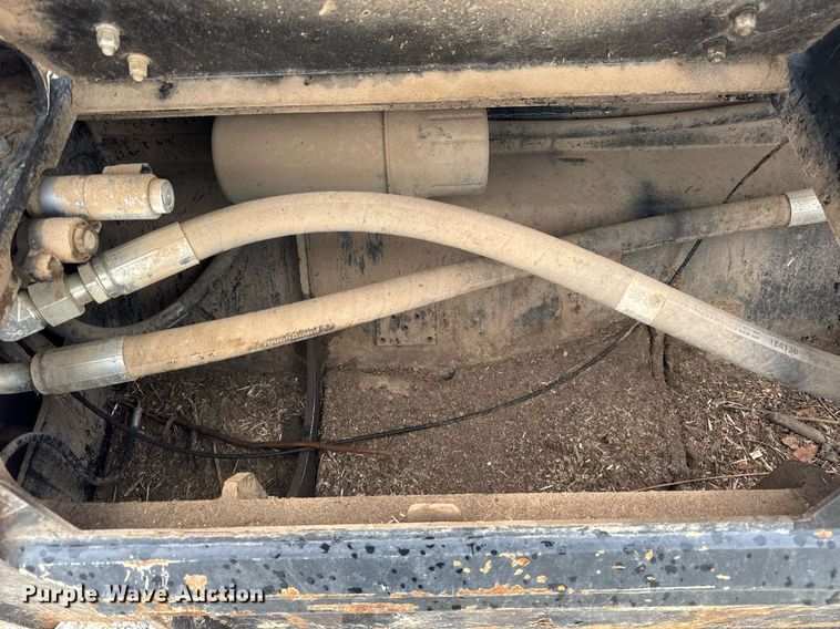 image for item DH9983 2020 Caterpillar HM415C skid steer mulcher