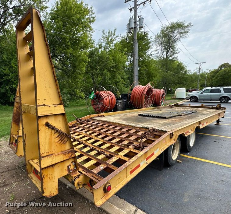 image for item DH9987 2005 Belshe equipment trailer