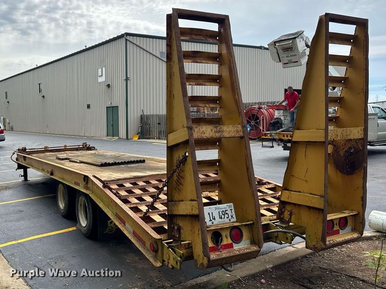 image for item DH9987 2005 Belshe equipment trailer