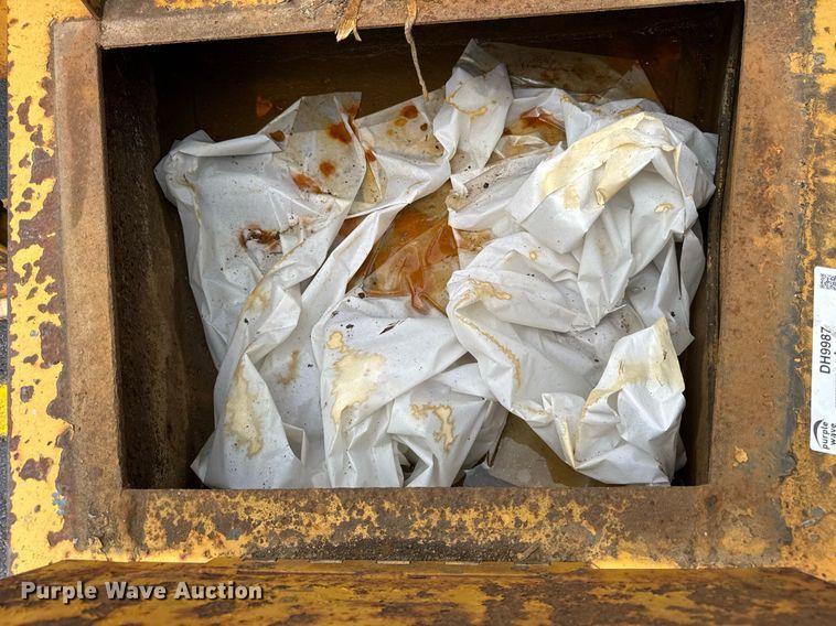 image for item DH9987 2005 Belshe equipment trailer