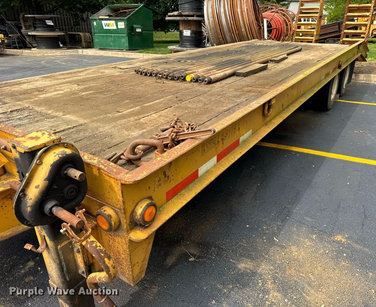 image for item DH9987 2005 Belshe equipment trailer