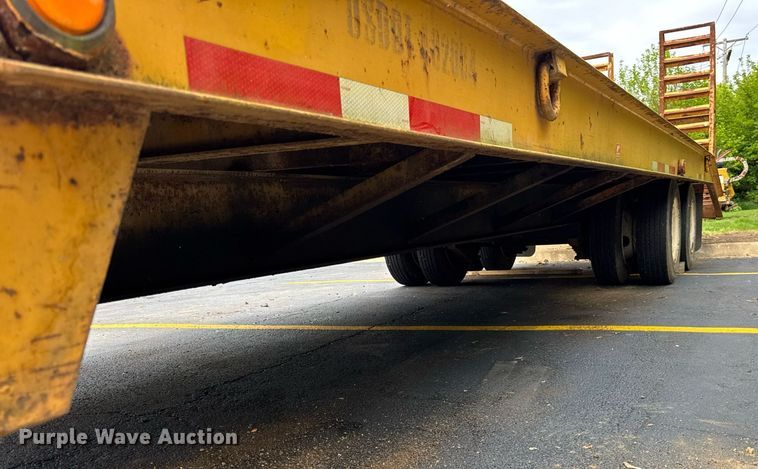 image for item DH9987 2005 Belshe equipment trailer