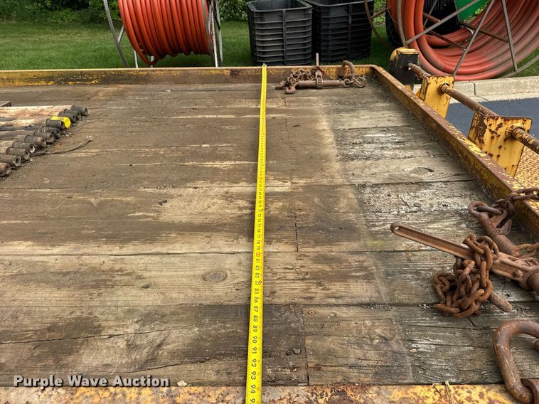 image for item DH9987 2005 Belshe equipment trailer