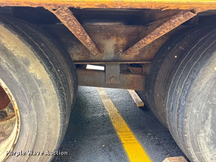 image for item DH9987 2005 Belshe equipment trailer