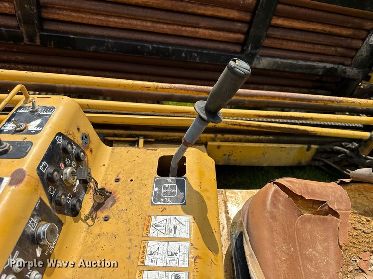 image for item DH9988 2004 Vermeer D24X40A directional boring unit
