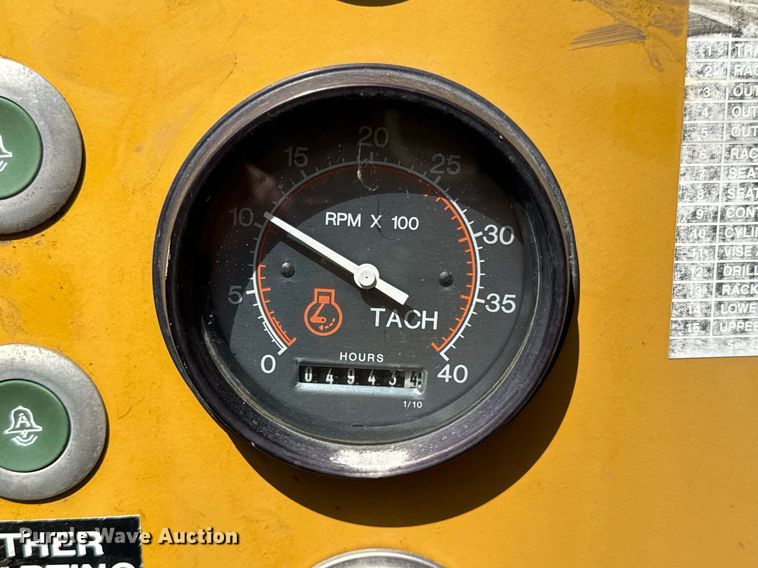 image for item DH9988 2004 Vermeer D24X40A directional boring unit