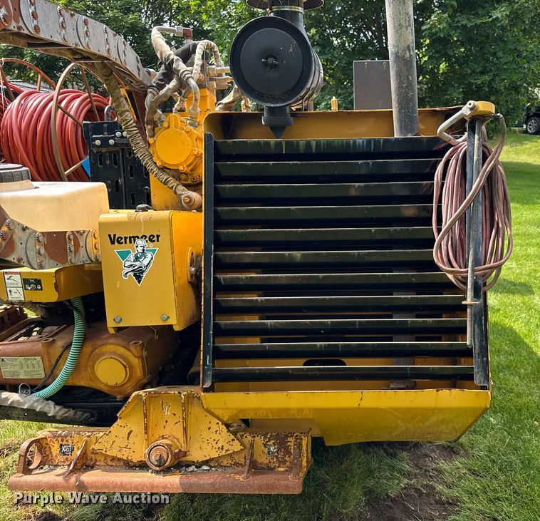 image for item DH9988 2004 Vermeer D24X40A directional boring unit