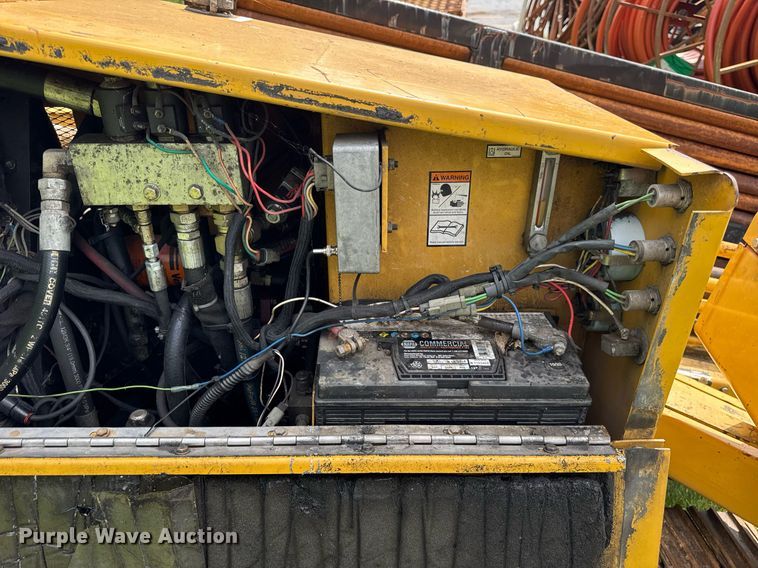 image for item DH9988 2004 Vermeer D24X40A directional boring unit