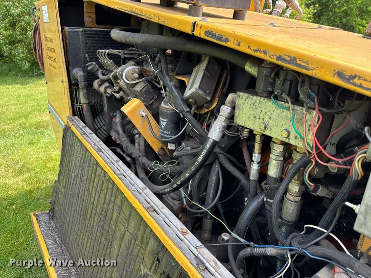 image for item DH9988 2004 Vermeer D24X40A directional boring unit