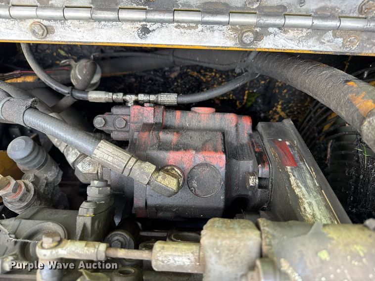 image for item DH9988 2004 Vermeer D24X40A directional boring unit