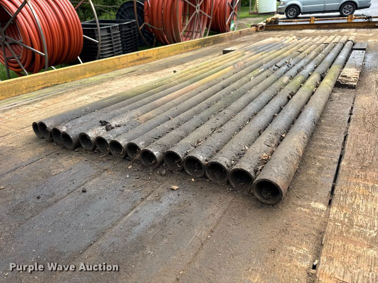 image for item DH9988 2004 Vermeer D24X40A directional boring unit