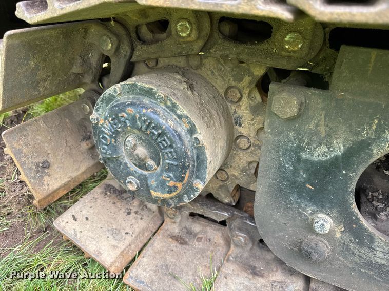 image for item DH9988 2004 Vermeer D24X40A directional boring unit