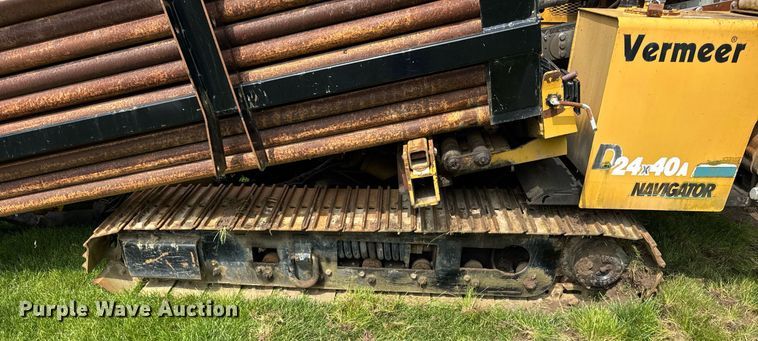 image for item DH9988 2004 Vermeer D24X40A directional boring unit