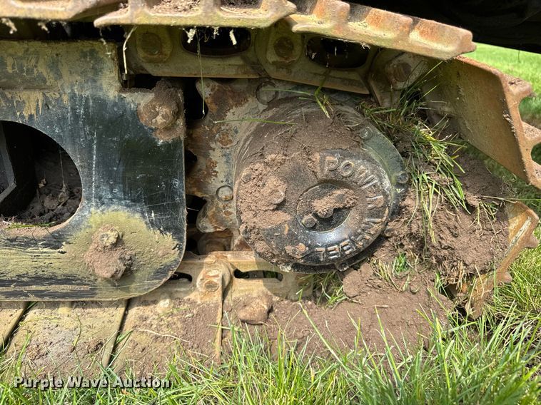 image for item DH9988 2004 Vermeer D24X40A directional boring unit