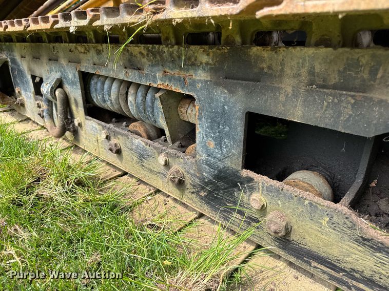 image for item DH9988 2004 Vermeer D24X40A directional boring unit