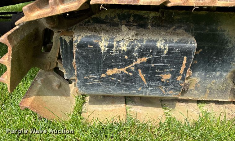 image for item DH9988 2004 Vermeer D24X40A directional boring unit