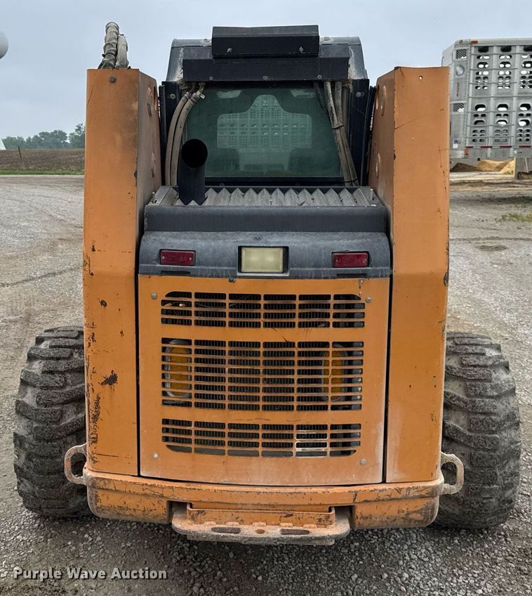 image for item DH9999 2007 Case 450 skid steer loader