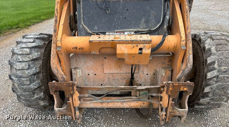 image for item DH9999 2007 Case 450 skid steer loader