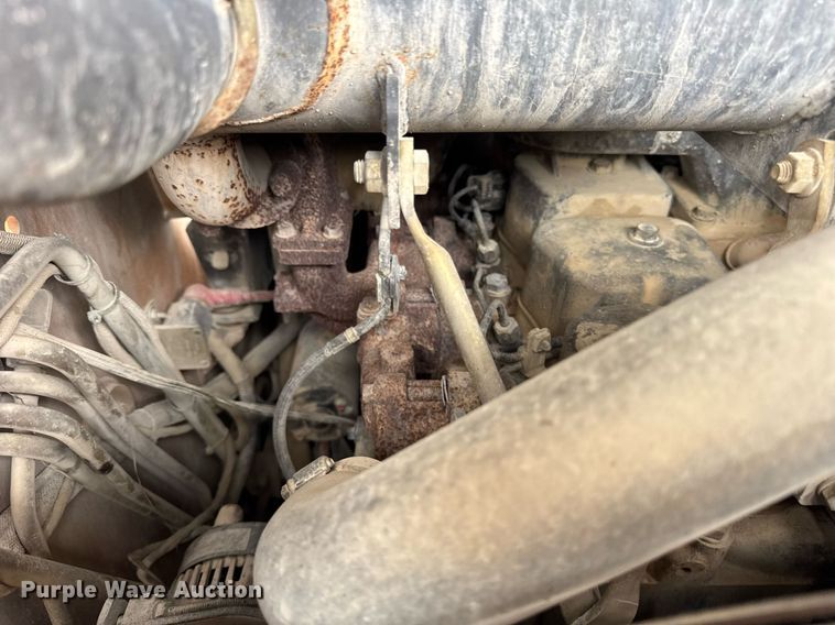 image for item DH9999 2007 Case 450 skid steer loader