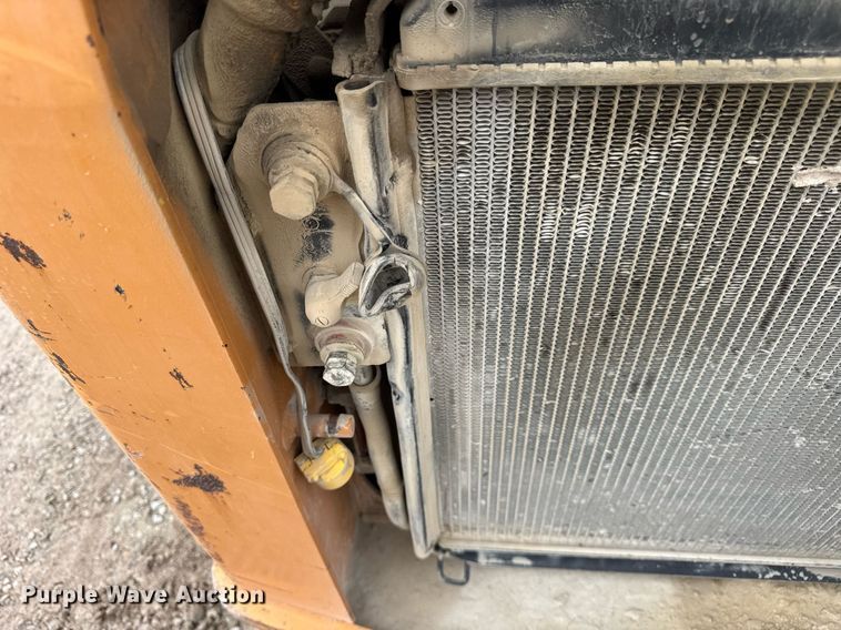 image for item DH9999 2007 Case 450 skid steer loader