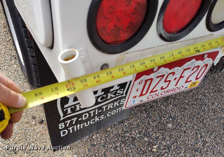 image for item DP4985 2009 GMC C8500 cable placer bucket truck