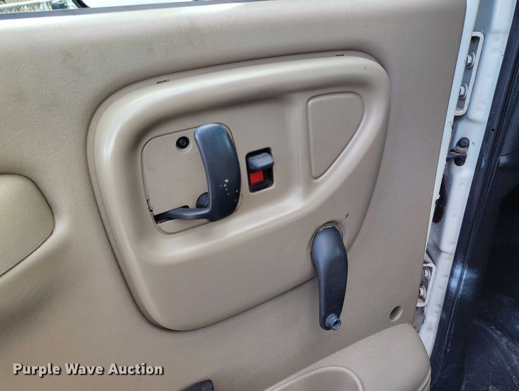 image for item DP4985 2009 GMC C8500 cable placer bucket truck