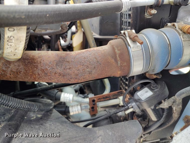 image for item DP4985 2009 GMC C8500 cable placer bucket truck