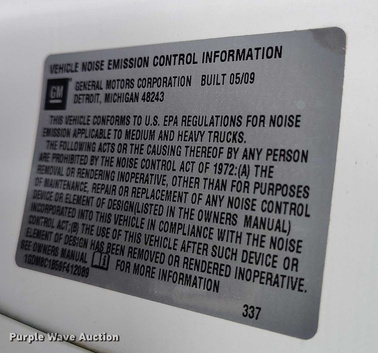 image for item DP4985 2009 GMC C8500 cable placer bucket truck