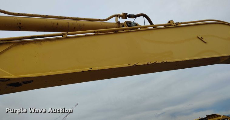 image for item DP4986 1987 Caterpillar 229 excavator