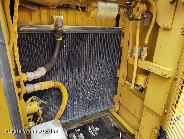 image for item DP4986 1987 Caterpillar 229 excavator