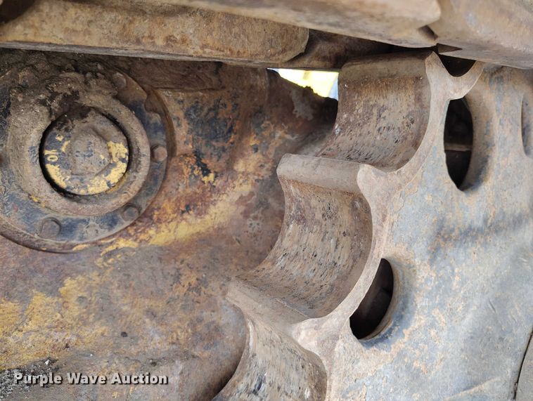 image for item DP4986 1987 Caterpillar 229 excavator