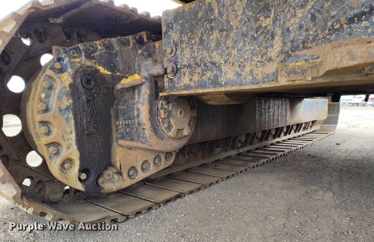 image for item DP4986 1987 Caterpillar 229 excavator