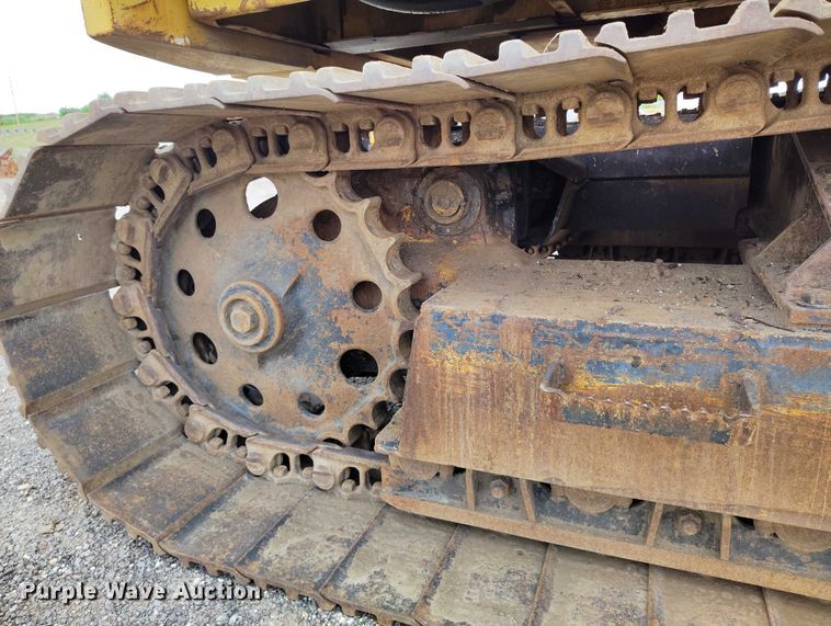 image for item DP4986 1987 Caterpillar 229 excavator