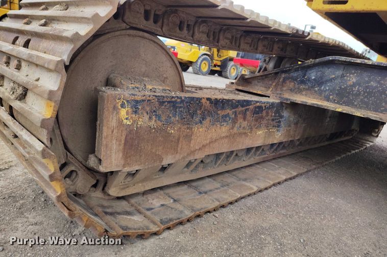 image for item DP4986 1987 Caterpillar 229 excavator