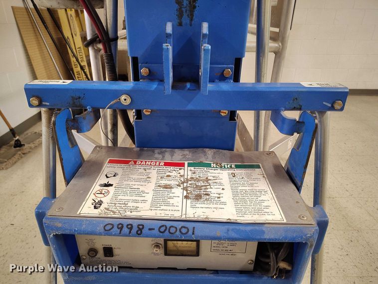 image for item DP4992 2016 Genie AWP-36S vertical lift