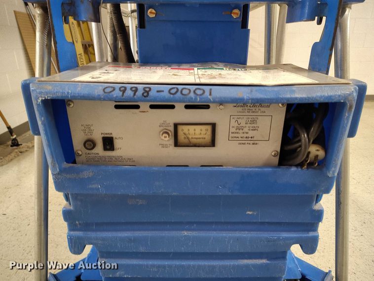 image for item DP4992 2016 Genie AWP-36S vertical lift