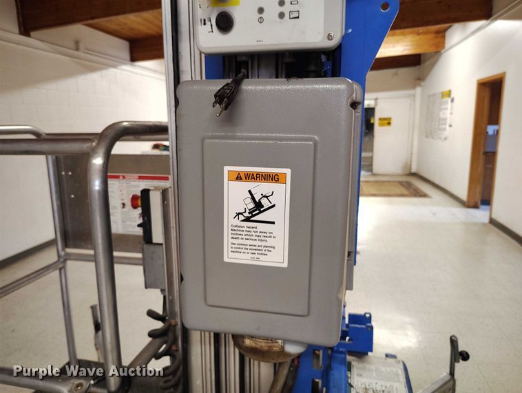 image for item DP4992 2016 Genie AWP-36S vertical lift