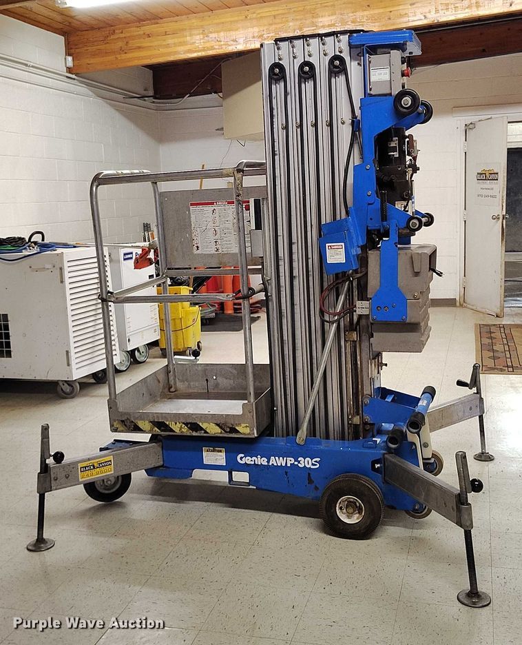 image for item DP4994 1997 Genie AWP-30S vertical lift